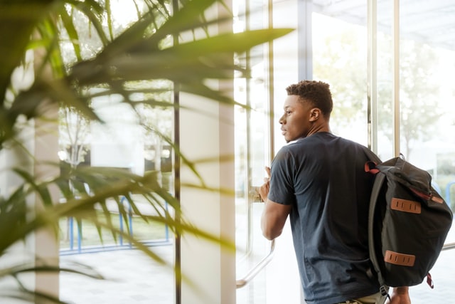 LMU München wächst weiter – zum Semesterstart schon fast 53.000 Studierende immatrikuliert